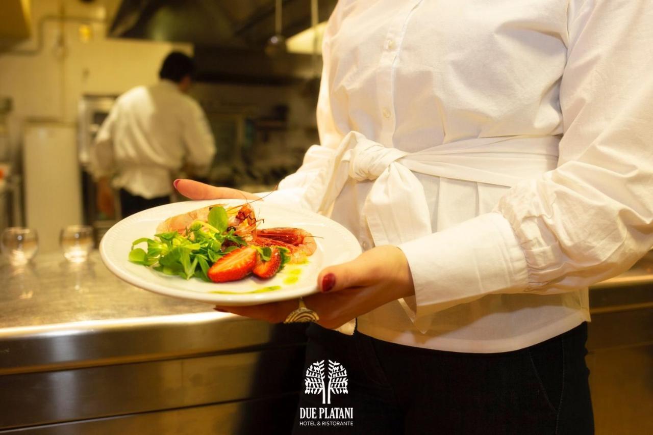 Hotel Due Platani Cornedo Vicentino Ngoại thất bức ảnh
